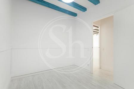Apartment for sale in Barcelona Diputació - Viladomat
