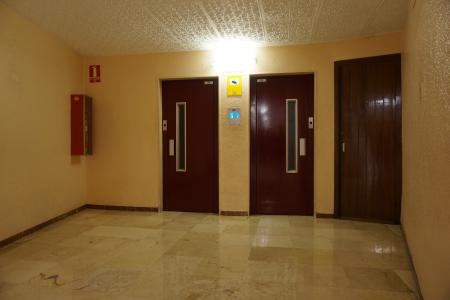 Piso en Alquiler en Barcelona Gran Via De Les Corts Catalanes - Escultors