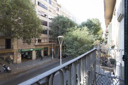 Appartement te huur in Barcelona Sepúlveda - Casanova