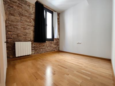Apartment for Rent in Barcelona Aurora - Rambla Del Raval