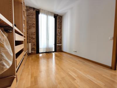 Apartment for Rent in Barcelona Aurora - Rambla Del Raval