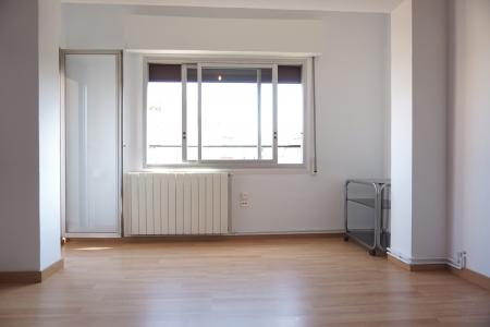 Apartment for Rent in Barcelona Cartagena - Còrsega