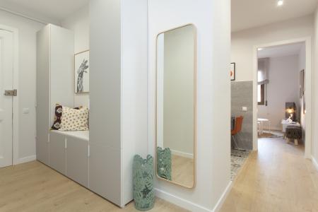 Appartement te huur in Barcelona Los Morabos - Plaza España (minimo 6 Meses)