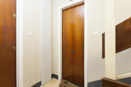 Appartement te huur in Barcelona Guitard - Caballero (parking Optional)