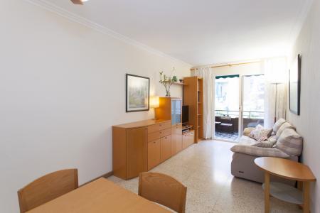 Appartement te huur in Barcelona Guitard - Caballero (parking Optional)