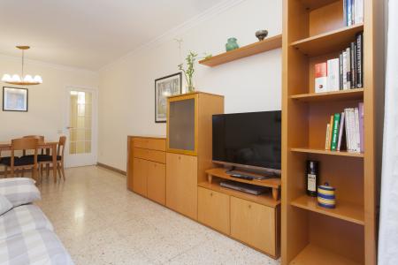 Appartement te huur in Barcelona Guitard - Caballero (parking Optional)