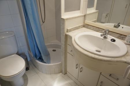 Apartment for Rent in Barcelona Benet Mateu - Pg De Manuel Girona
