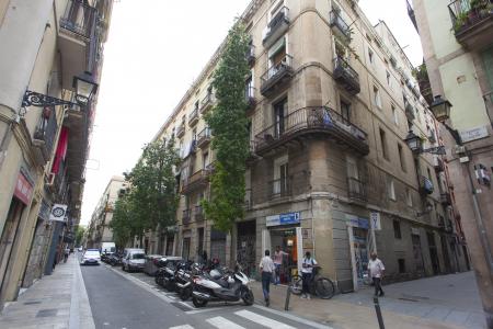 Apartment for Rent in Barcelona Unió - Penedides