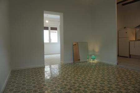 Piso en Alquiler en Barcelona Ample - Avinyó