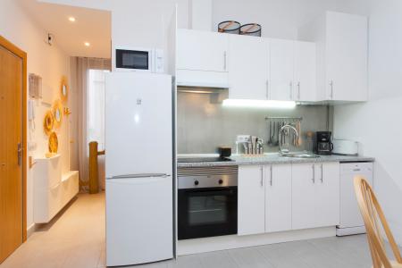 Si affitta per mesi appartamento in via Verdaguer