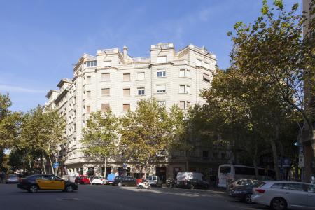 Apartment for sale in Barcelona Villarroel - Valencia