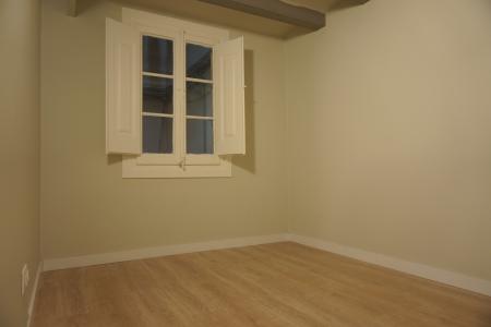 Apartment for Rent in Barcelona Creu Dels Molers - Magalhaes