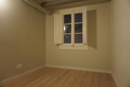 Apartment for Rent in Barcelona Creu Dels Molers - Magalhaes