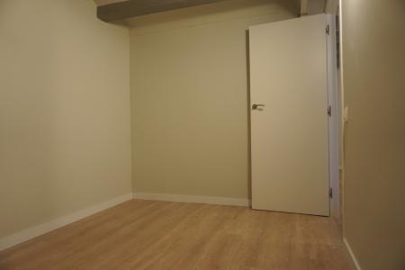 Apartment for Rent in Barcelona Creu Dels Molers - Magalhaes
