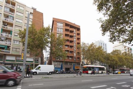 Piso en Alquiler en Barcelona Paral·lel - Sant Bertran