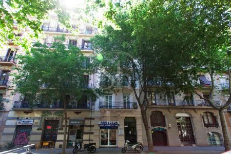 Studio zur Miete in Barcelona Consell De Cent - Entença