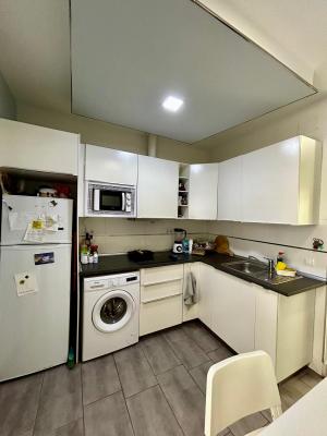 Apartamento cálido de alquiler en c/ Chinchilla cerca de la Gran Vía 