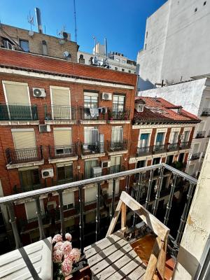 Apartamento cálido de alquiler en c/ Chinchilla cerca de la Gran Vía 