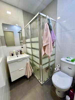 Apartamento cálido de alquiler en c/ Chinchilla cerca de la Gran Vía 