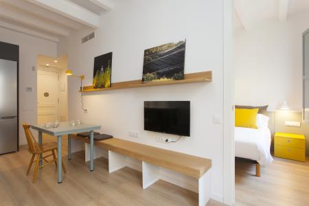 Appartement te huur in Barcelona Roser - Avenida Del Paralel