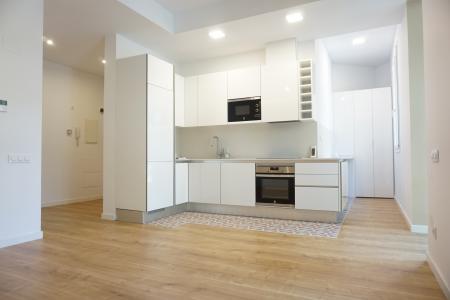 Appartement te huur in Barcelona Tamarit - Calàbria