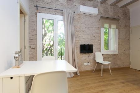 Appartement te huur in Barcelona Gine I Partagas - Ginebra