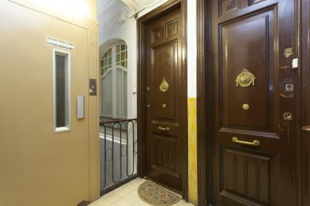 Wohnung zur Miete in Barcelona Rambla Badal - Mercat Nou