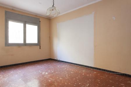 Apartment for sale in Barcelona Font De Canyelles - Via Julia
