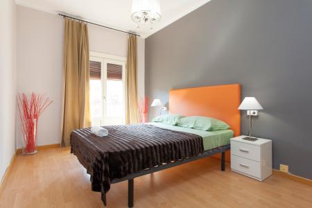 Appartement te huur in Barcelona Casanova - Diputació (special Conditions)
