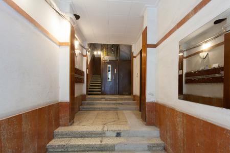 Appartement te huur in Barcelona Casanova - Diputació (special Conditions)