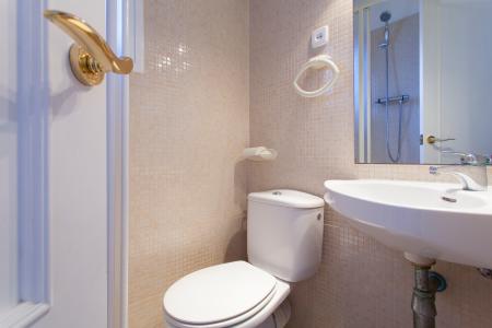 Appartement te huur in Barcelona Casanova - Diputació (special Conditions)