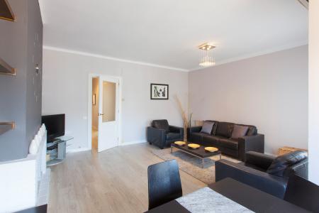 Appartement te huur in Barcelona Casanova - Diputació (special Conditions)