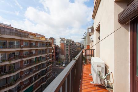 Appartement te huur in Barcelona Casanova - Diputació (special Conditions)