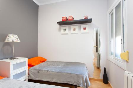 Appartement te huur in Barcelona Casanova - Diputació (special Conditions)