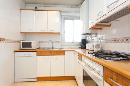 Appartement te huur in Barcelona Casanova - Diputació (special Conditions)