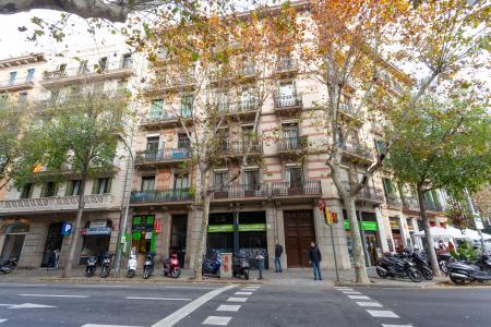 Appartement te huur in Barcelona Muntaner - Aragó