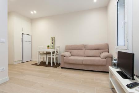 Studio te huur in Barcelona Calabria - Valencia