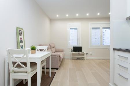 Studio te huur in Barcelona Calabria - Valencia