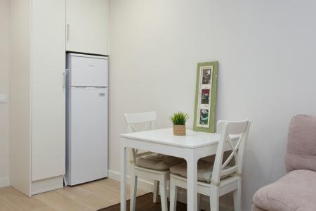 Studio te huur in Barcelona Calabria - Valencia