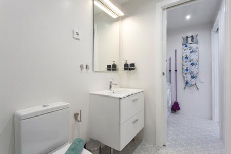 Interessante appartamento in affitto in via Balmes a Barcellona