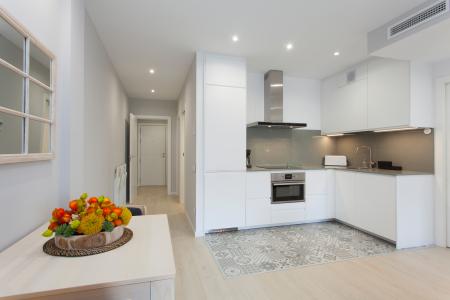 Interessante appartamento in affitto in via Balmes a Barcellona