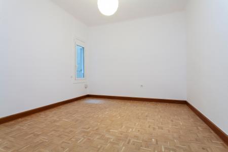 Piso en Alquiler en Barcelona Av. Roma - Casanova