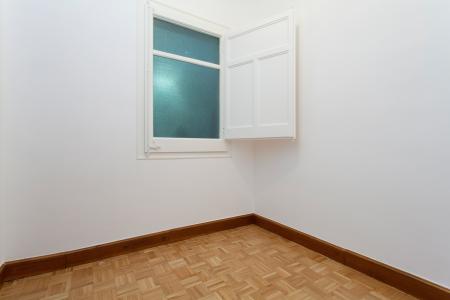 Piso en Alquiler en Barcelona Av. Roma - Casanova