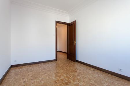 Piso en Alquiler en Barcelona Av. Roma - Casanova