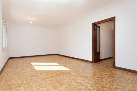 Piso en Alquiler en Barcelona Av. Roma - Casanova