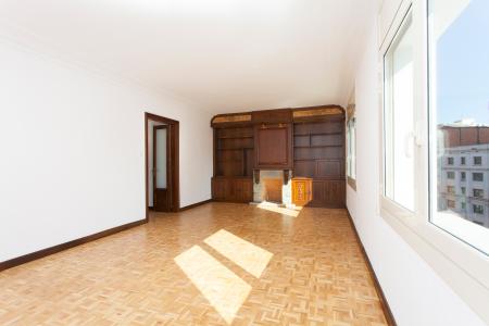 Piso en Alquiler en Barcelona Av. Roma - Casanova