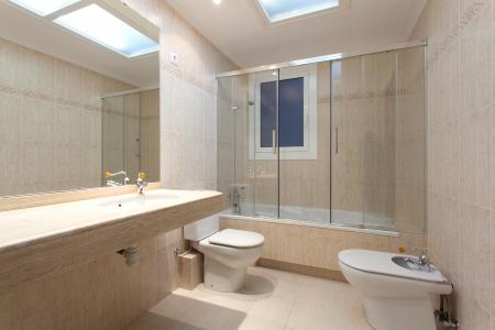 Piso en Alquiler en Barcelona Av. Roma - Casanova