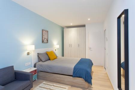 Amplio piso en alquiler en Carrer de la Legalitat