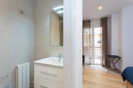 Amplio piso en alquiler en Carrer de la Legalitat