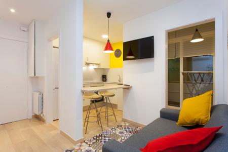 Amplio piso en alquiler en Carrer de la Legalitat